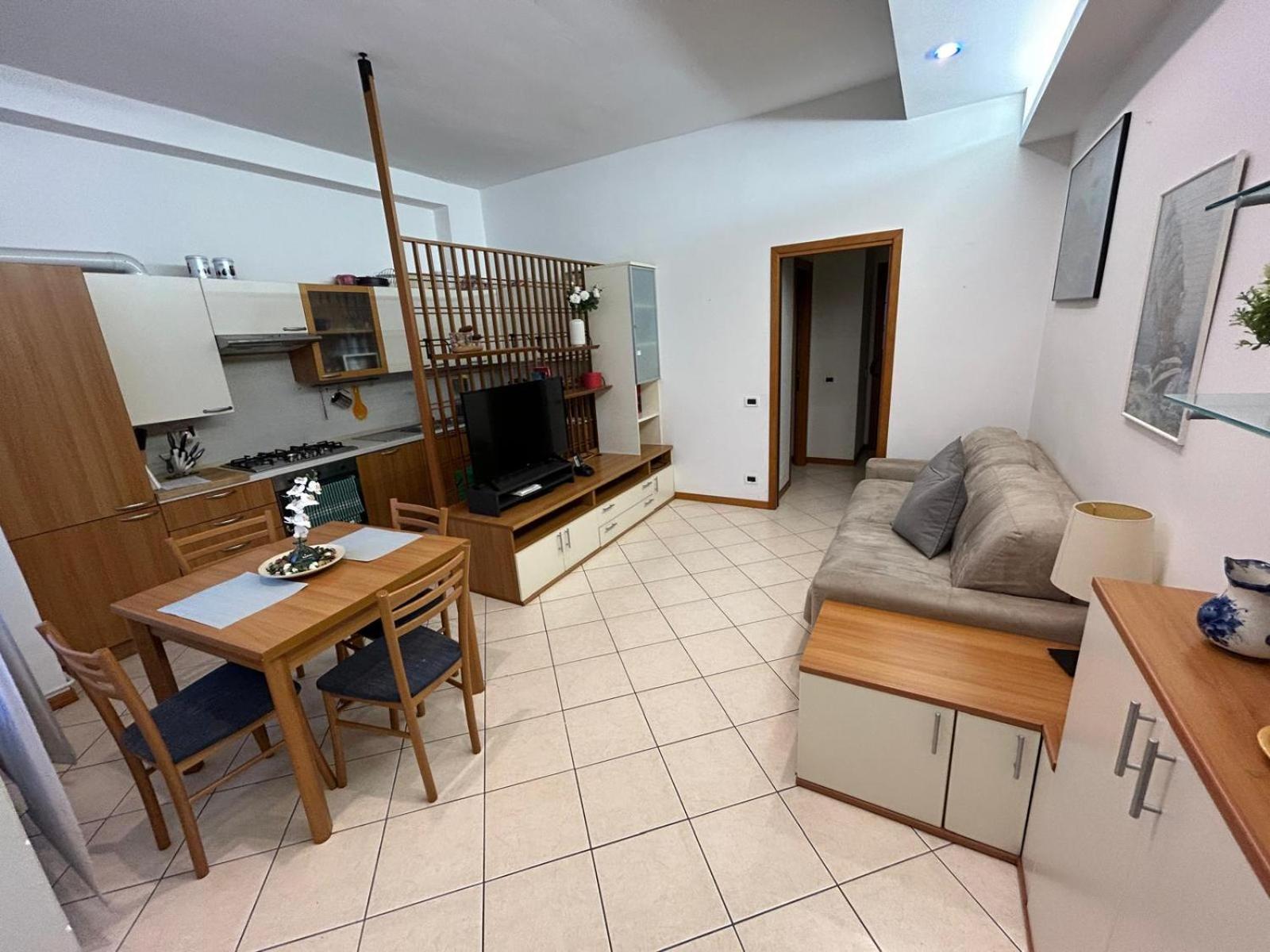 Your Home In Milan - Elegant & Comfortable Stay Zewnętrze zdjęcie